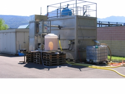 Submerged hollow fiber polymeric membrane