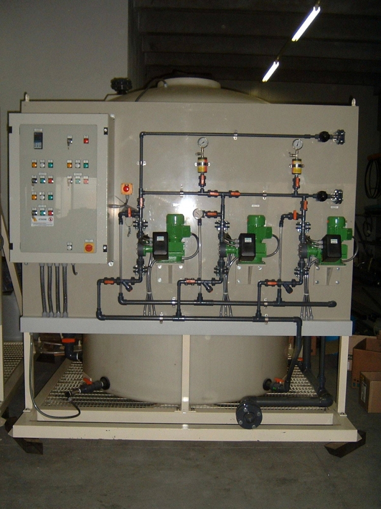sistema di dosaggio con pompe elettroniche