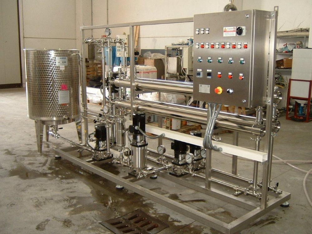 Ultrafiltration plant for milk concentration